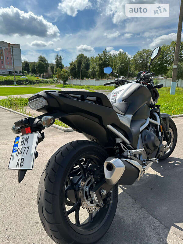 Мотоцикл Без обтікачів (Naked bike) Honda NC 750S 2017 в Чернівцях