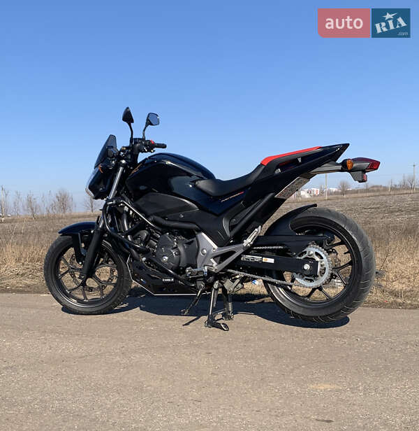 Мотоцикл Без обтікачів (Naked bike) Honda NC 750S 2015 в Одесі