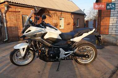 Мотоцикл Туризм Honda NC 750S 2018 в 