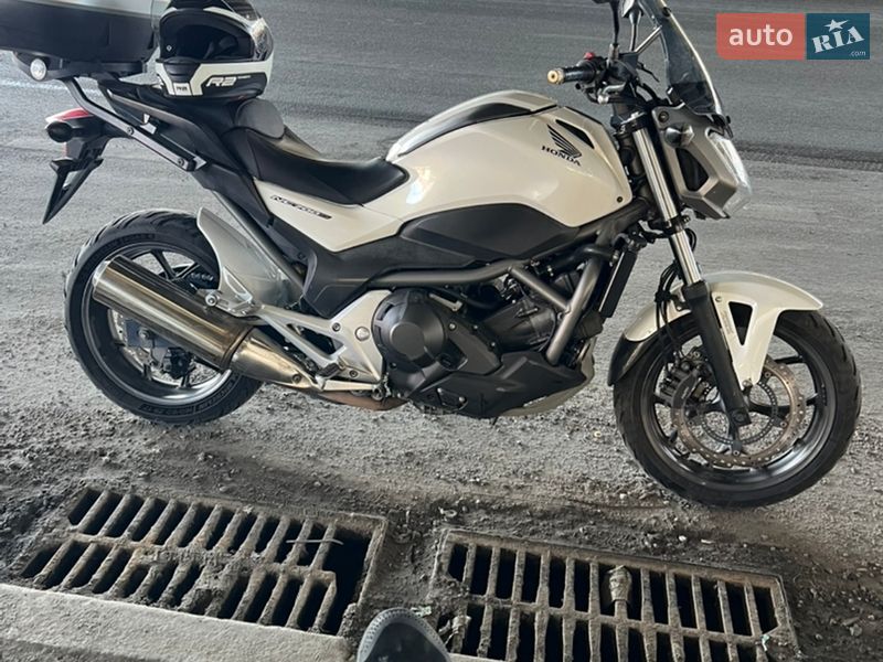 Мотоцикл Спорт-туризм Honda NC 750S 2013 в Киеве