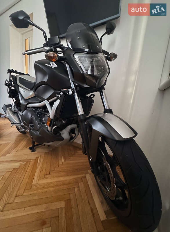 Мотоцикл Спорт-туризм Honda NC 750SD 2017 в Буську