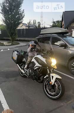Мотоцикл Спорт-туризм Honda NC 750X 2014 в Киеве