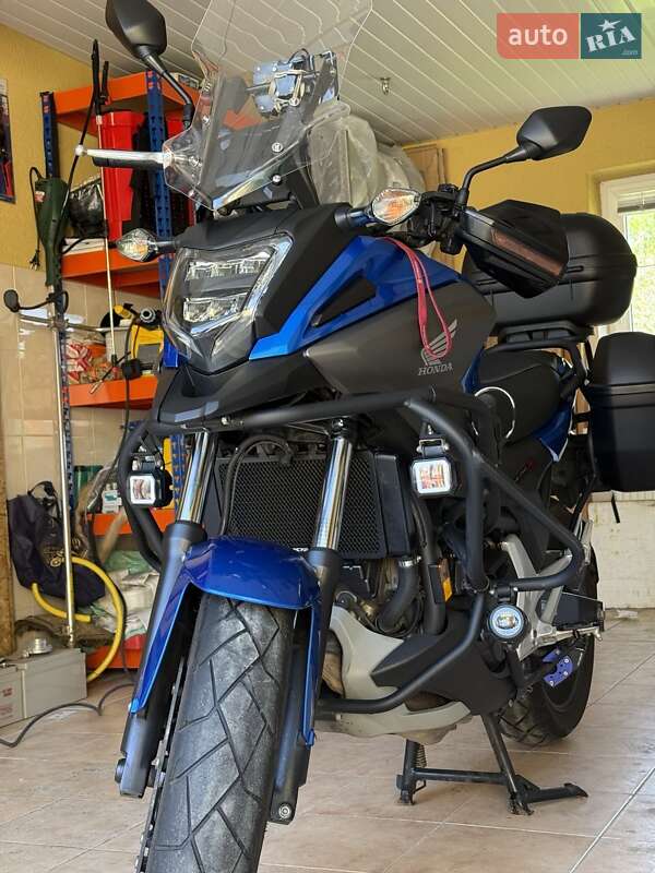 Мотоцикл Спорт-туризм Honda NC 750X 2020 в Ровно