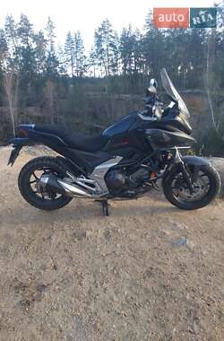 Мотоцикл Туризм Honda NC 750X 2023 в 