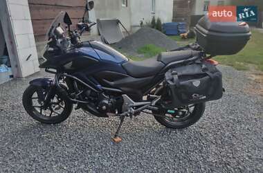 Мотоцикл Многоцелевой (All-round) Honda NC 750X 2015 в Хусте