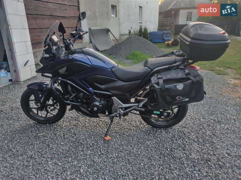 Мотоцикл Многоцелевой (All-round) Honda NC 750X 2015 в Хусте