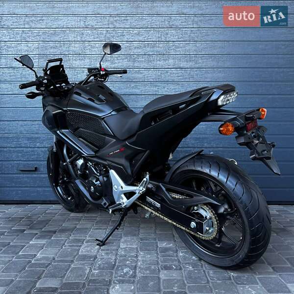 Мотоцикл Туризм Honda NC 750X 2016 в Белой Церкви
