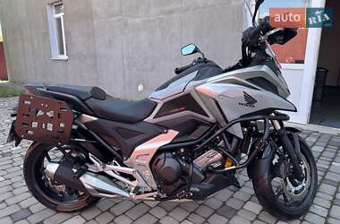 Мотоцикл Туризм Honda NC 750X 2024 в 
