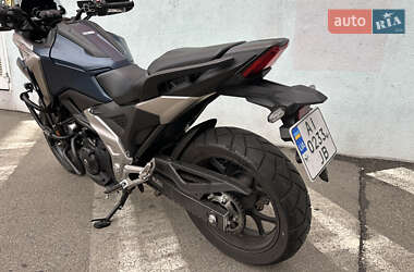 Мотоцикл Спорт-туризм Honda NC 750X 2024 в 