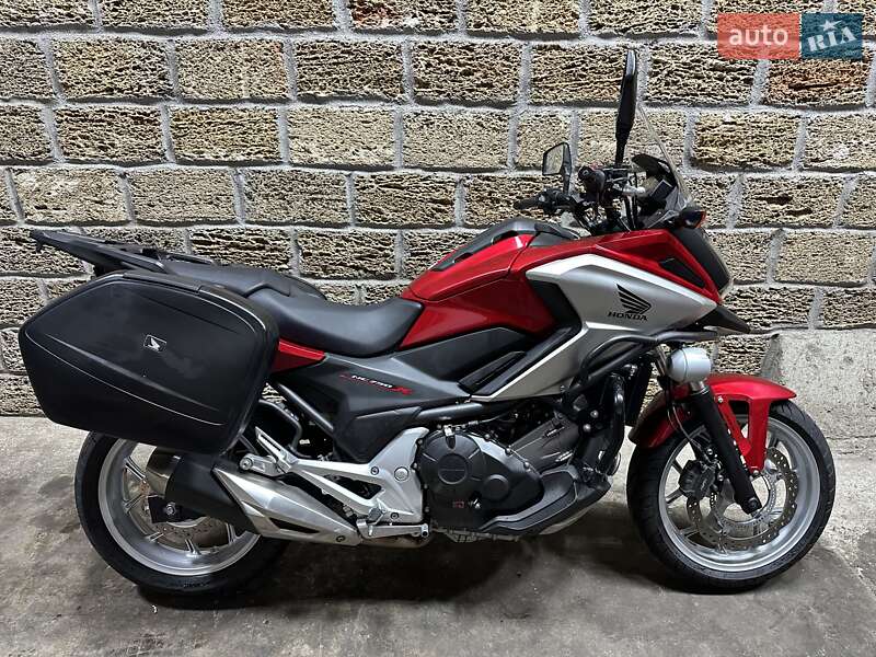 Мотоцикл Многоцелевой (All-round) Honda NC 750X 2016 в Одессе фото 4 Мотоцикл Многоцелевой (All-round) Honda NC 750X 2016 в Одессе