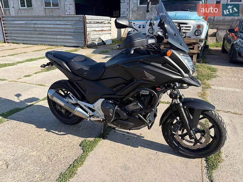 Honda NC 750X 2016