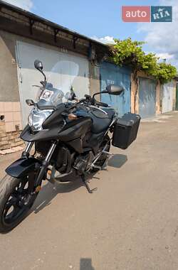 Мотоцикл Многоцелевой (All-round) Honda NC 750XA 2014 в 