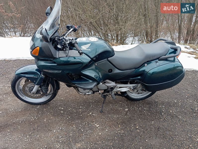 Honda NT 650V Deauville 2002 Honda NT 650V Deauville 2002