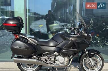 Мотоцикл Спорт-туризм Honda NT 700V 2006 в 