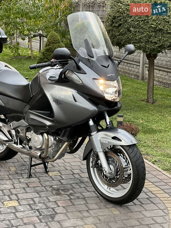 Мотоцикл Туризм Honda NT 700V 2006 в Буске