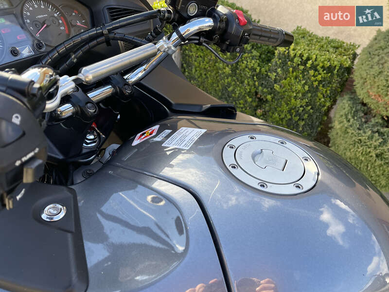 Мотоцикл Спорт-туризм Honda NT 700V 2006 в Славуте фото 8 Мотоцикл Спорт-туризм Honda NT 700V 2006 в Славуте