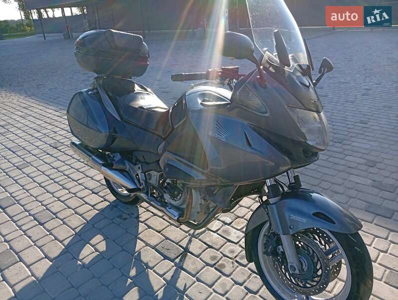 Мотоцикл Туризм Honda NT 700V 2007 в Сутисках фото Мотоцикл Туризм Honda NT 700V 2007 в Сутисках