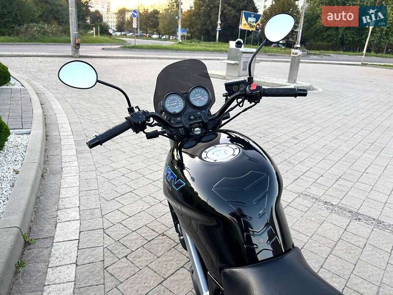 Мотоцикл Классик Honda NTV 650 (Revere) 1993 в Дрогобыче