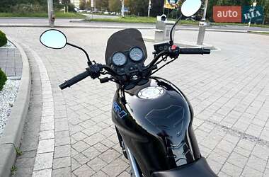 Мотоцикл Классік Honda NTV 650 (Revere) 1993 в 
