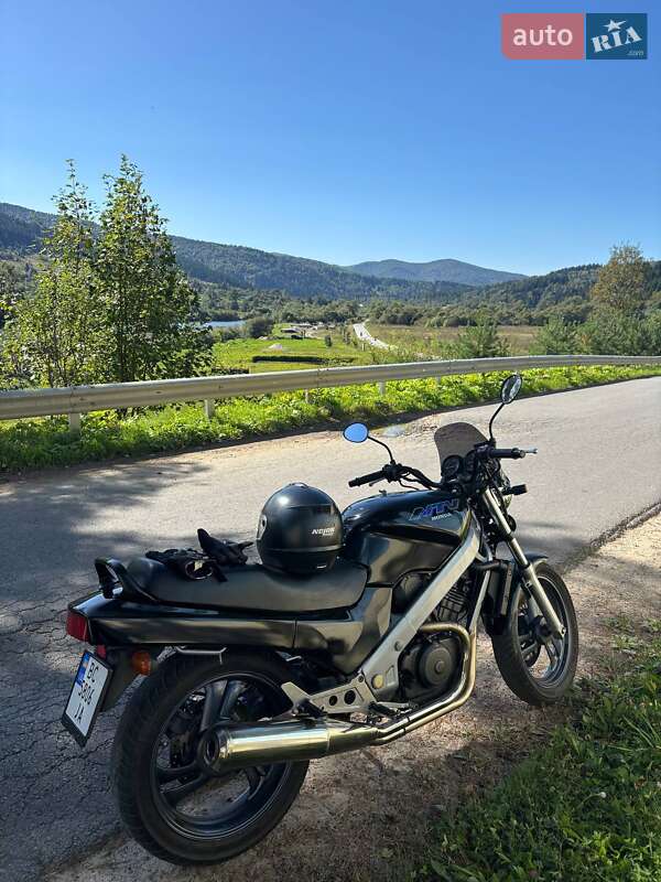 Мотоцикл Классик Honda NTV 650 (Revere) 1993 в Дрогобыче