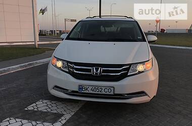 Минивэн Honda Odyssey 2014 в Ровно