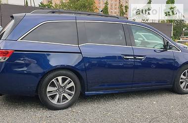 Минивэн Honda Odyssey 2015 в Хмельницком