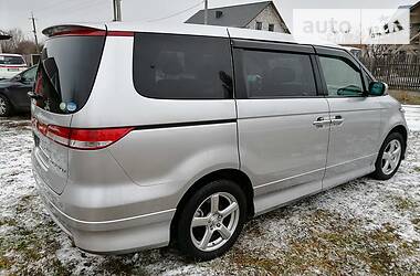 Минивэн Honda Odyssey 2011 в 