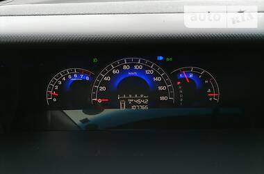 Минивэн Honda Odyssey 2011 в 