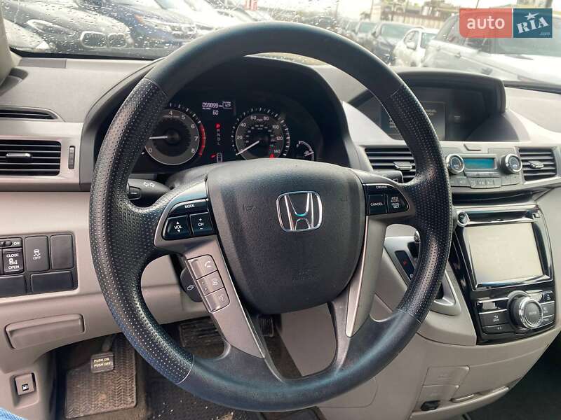 Мінівен Honda Odyssey 2016 в Львові