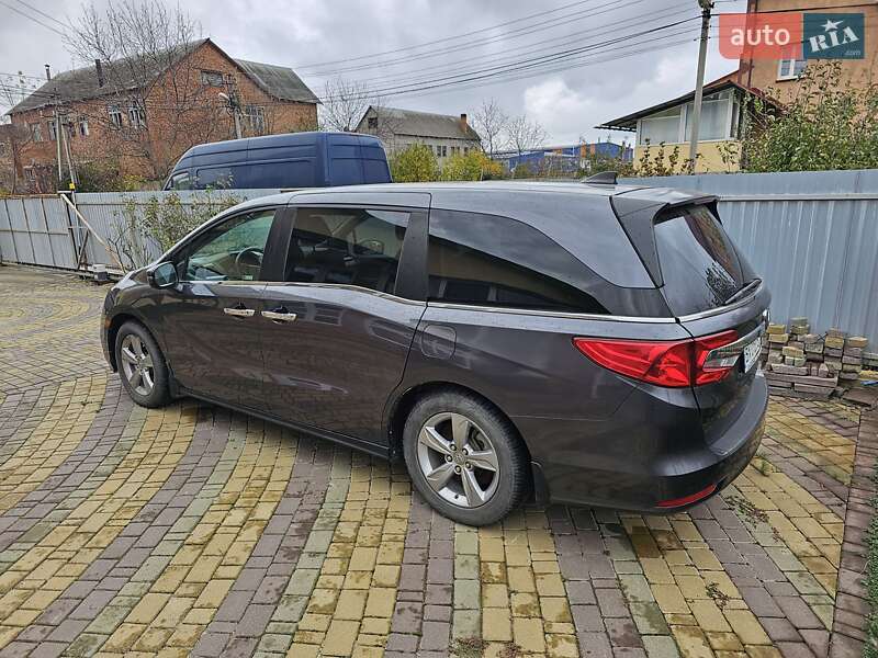 Минивэн Honda Odyssey 2019 в Хмельницком