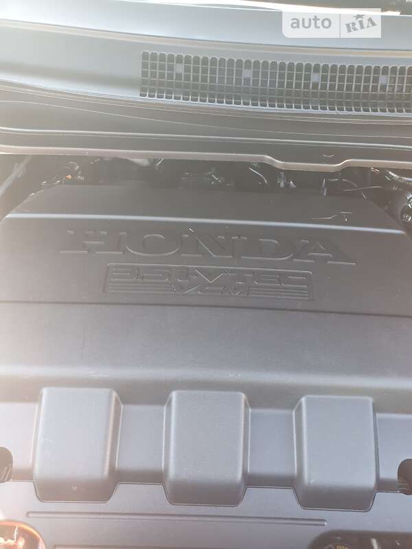 Минивэн Honda Odyssey 2014 в Хмельницком