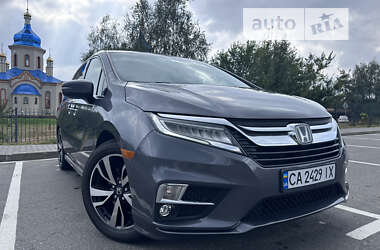 Мінівен Honda Odyssey 2017 в Києві