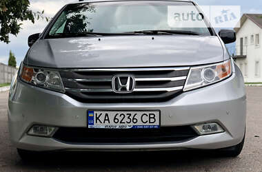 Минивэн Honda Odyssey 2011 в Черкассах