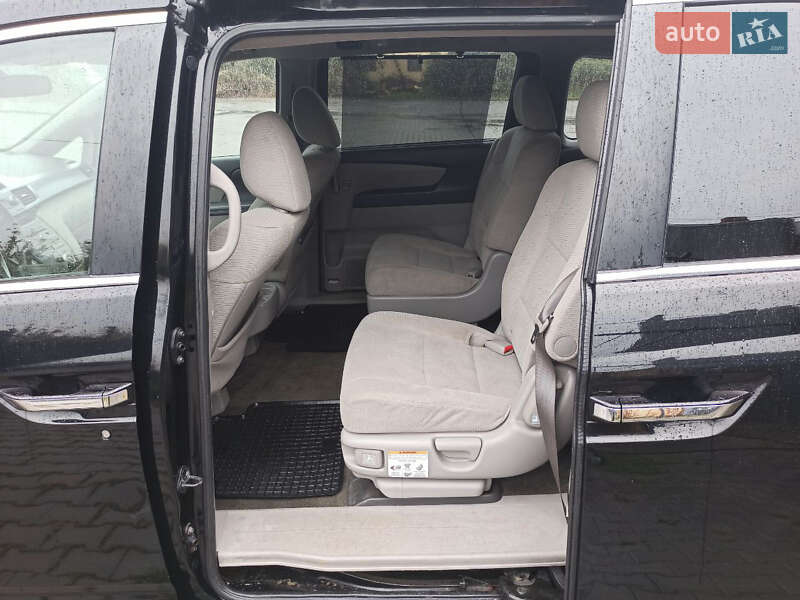 Минивэн Honda Odyssey 2012 в Черновцах