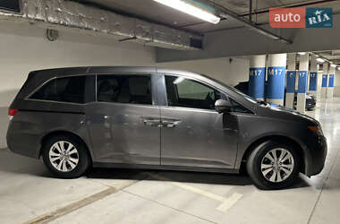 Минивэн Honda Odyssey 2014 в Киеве