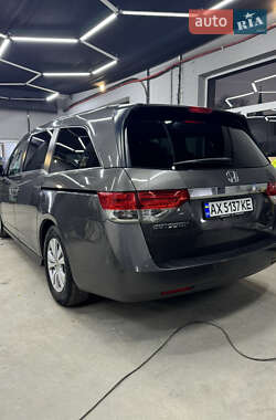 Минивэн Honda Odyssey 2014 в Киеве