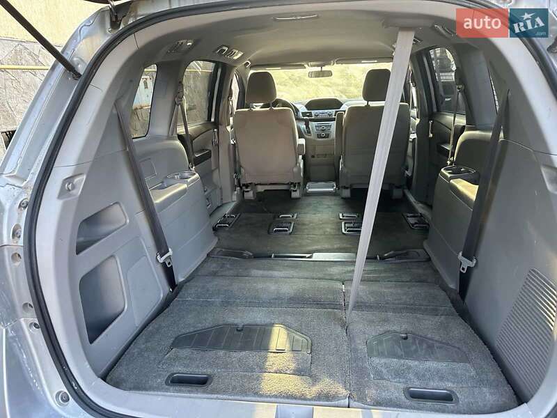 Мінівен Honda Odyssey 2016 в Києві