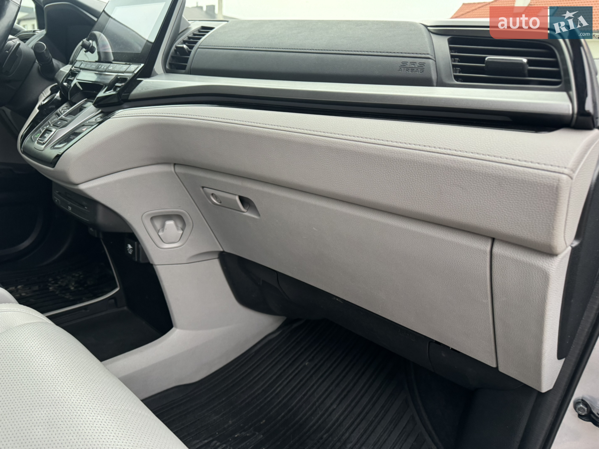 2017 Honda Odyssey - мініатюра 71