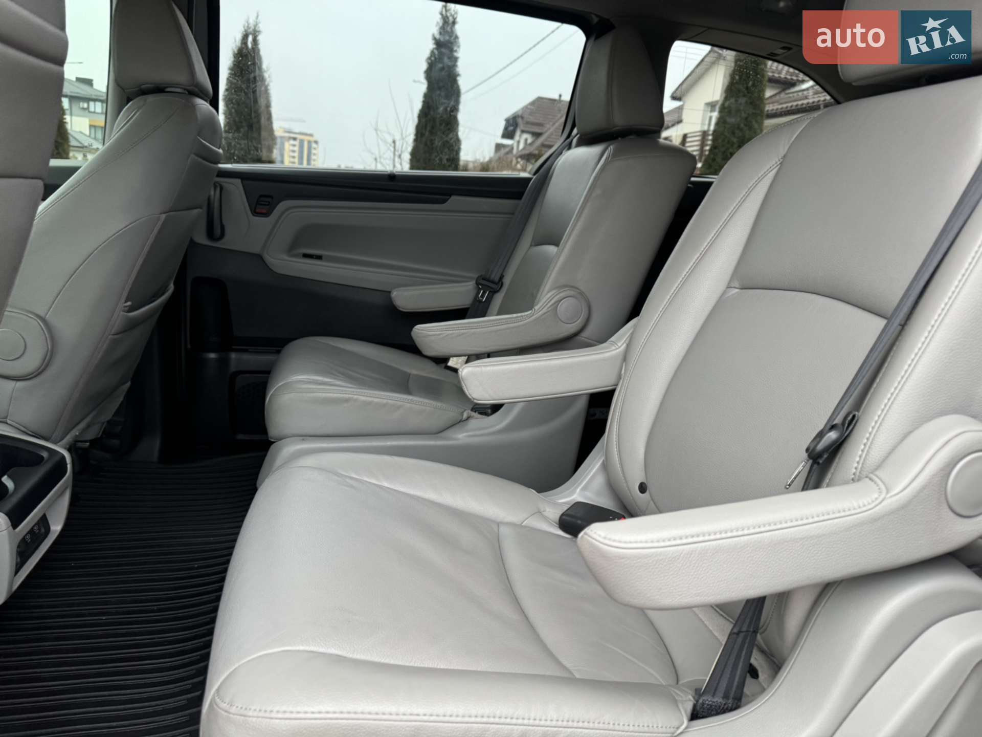 2017 Honda Odyssey - мініатюра 87