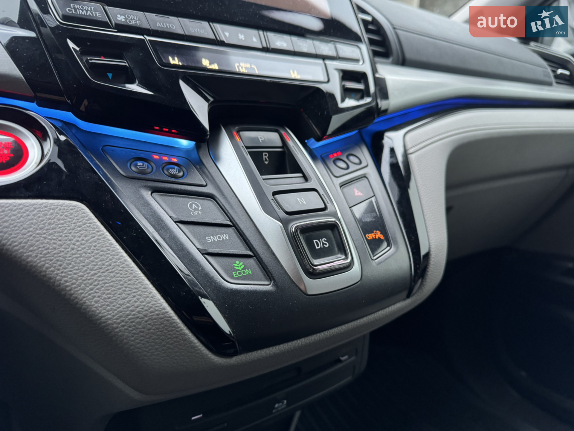 2017 Honda Odyssey - мініатюра 120