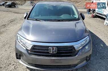 Минивэн Honda Odyssey 2024 в 
