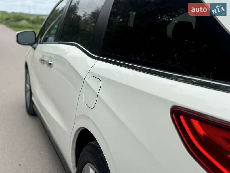 Минивэн Honda Odyssey 2018 в Ровно