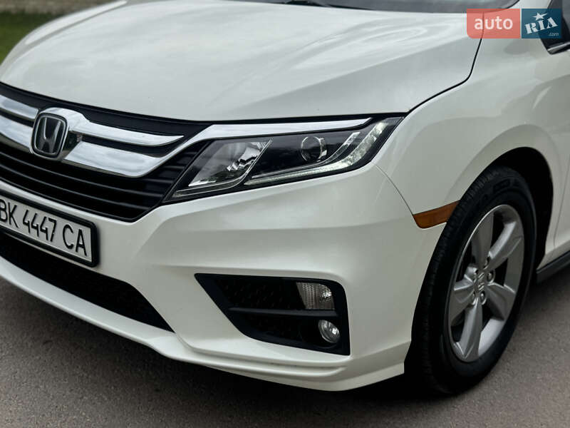 Минивэн Honda Odyssey 2018 в Ровно