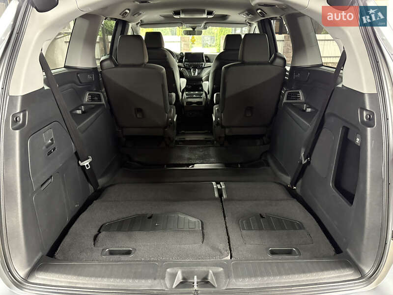 Мінівен Honda Odyssey 2017 в Сарнах