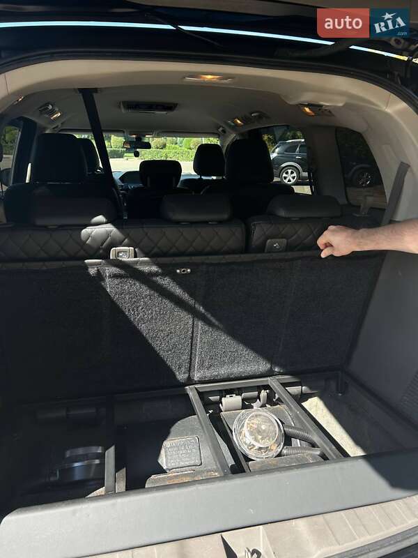 Минивэн Honda Odyssey 2016 в Броварах