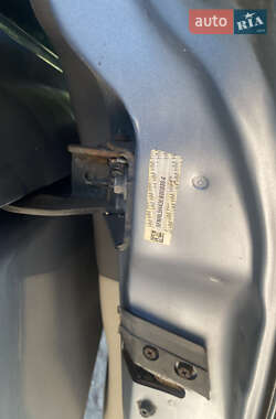 Минивэн Honda Odyssey 2013 в 