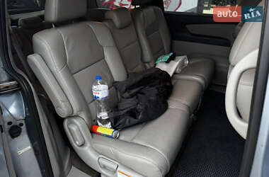 Минивэн Honda Odyssey 2013 в 