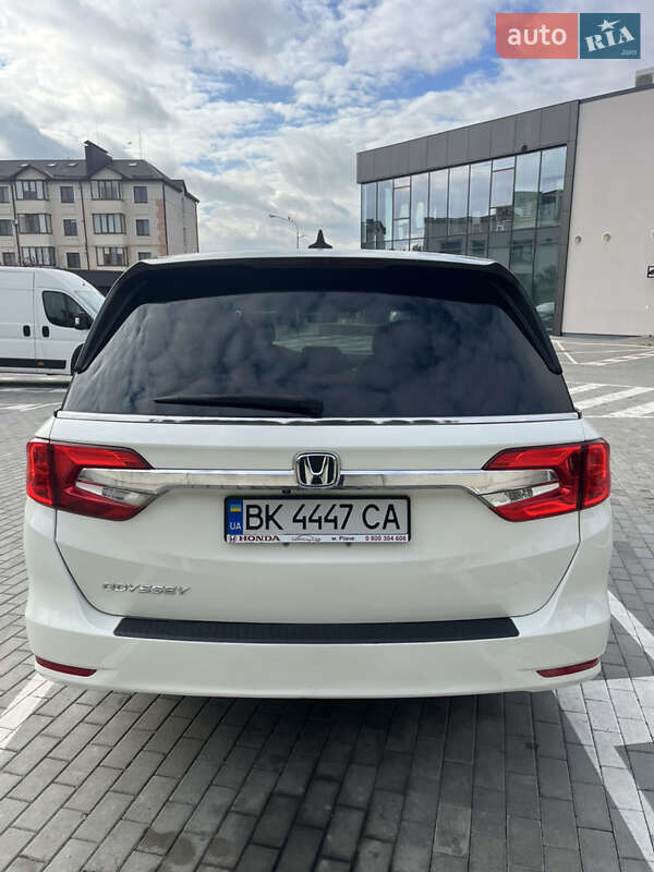 Минивэн Honda Odyssey 2018 в Ровно фото 6 Минивэн Honda Odyssey 2018 в Ровно