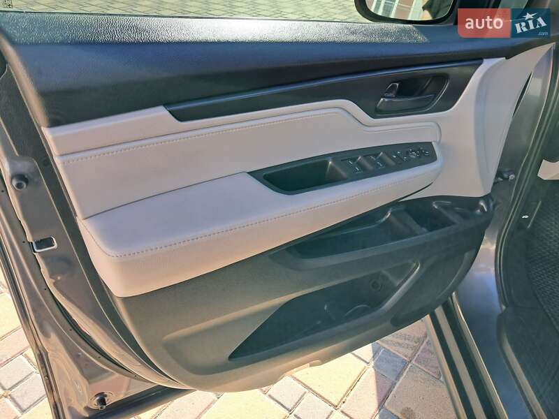 Минивэн Honda Odyssey 2019 в Гайсине фото 41 Минивэн Honda Odyssey 2019 в Гайсине