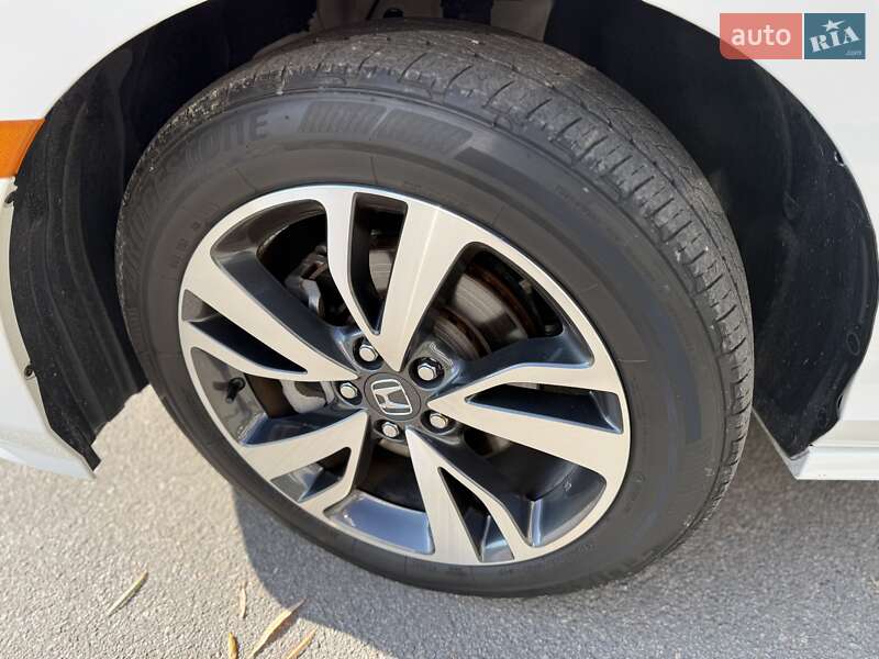 Минивэн Honda Odyssey 2022 в Днепре фото 3 Минивэн Honda Odyssey 2022 в Днепре